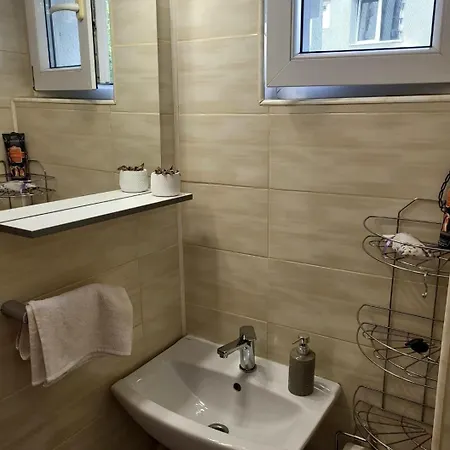 شقة Garsoniera Auchan Titan بوخارست